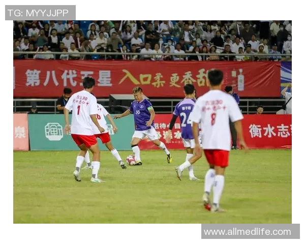 香港足球历史上的传奇明星与他们的辉煌成就回顾